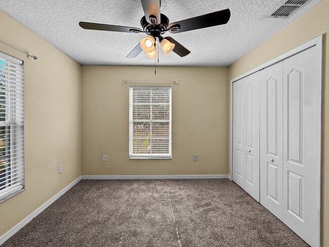 Photo - 5403 Quarry Rock Rd