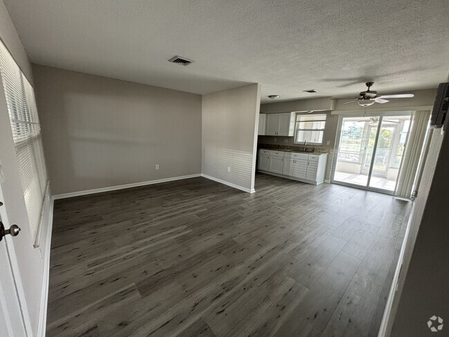 Building Photo - 169 Golf Club Ln Rental
