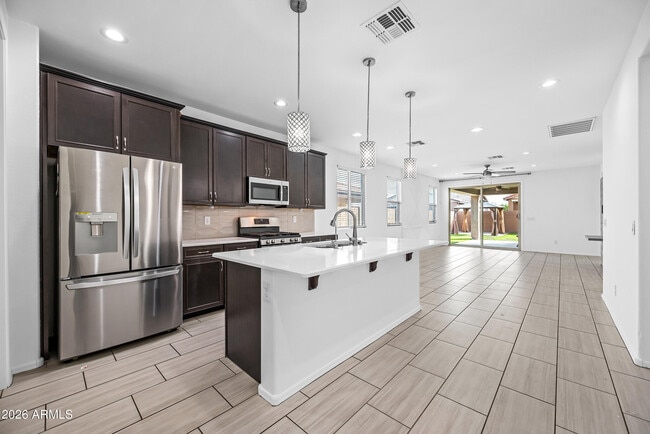 Photo - 10829 W Hadley St