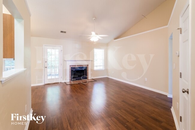 Photo - 1458 Caldwell Ct