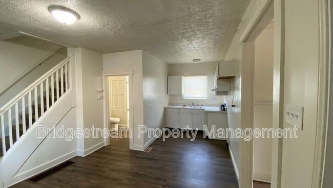 Photo - 14 Nassau St