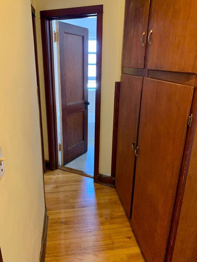 Photo - 10 E. Gorham