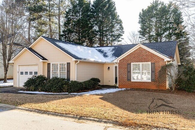 Photo - 345 Spring Lake Ct