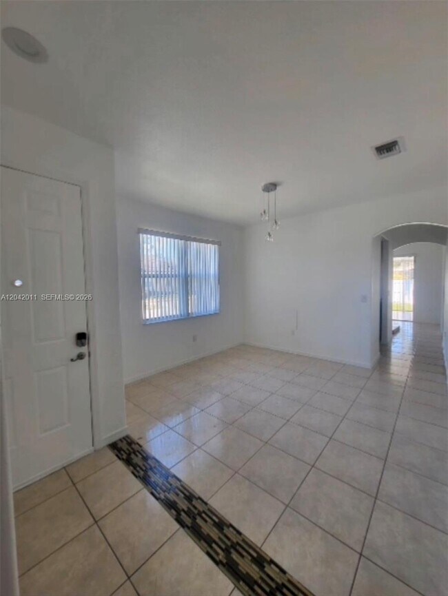 Photo - 23752 SW 110th Ave