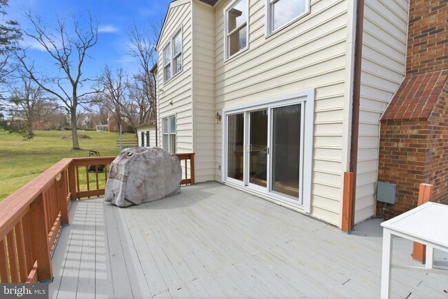 Photo - 20040 Bobwhite Ln