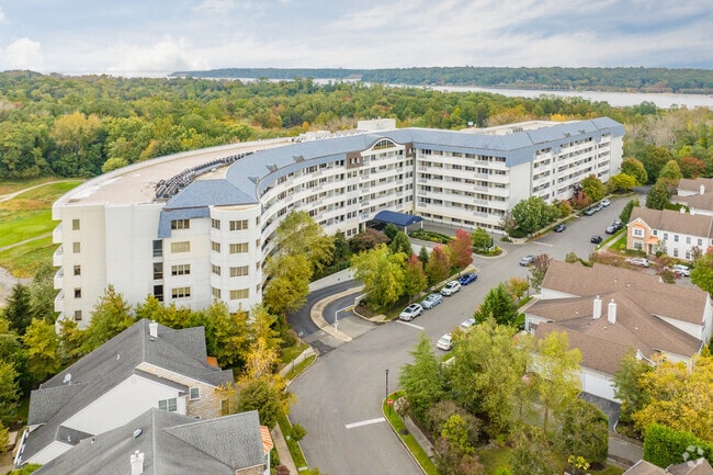 2 Fairway Drive - Harbor View at Port Washington