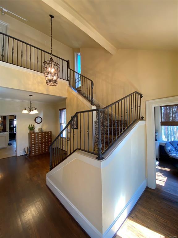 Photo - 377 Winthrop Ct