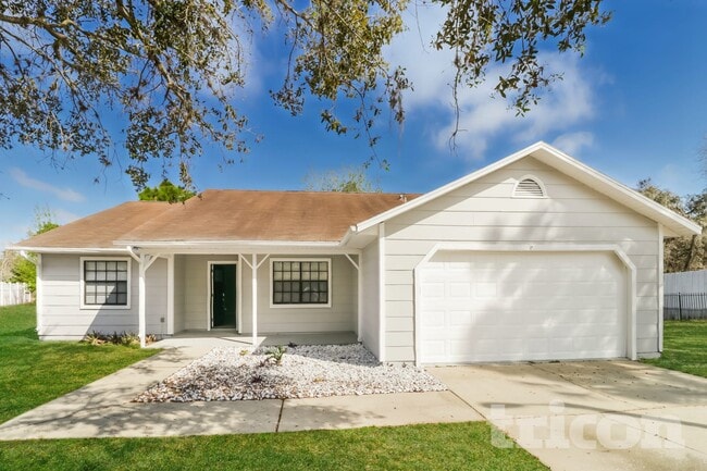 Building Photo - 13079 Spencer Ct