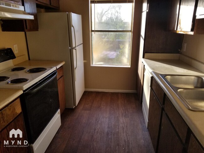 Photo - 6657 W Ocotillo Rd Unit 201