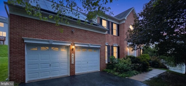Building Photo - 6933 Sandy Creek Ct