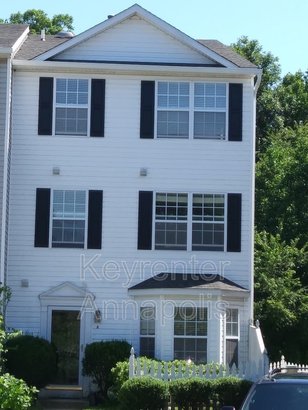 Building Photo - 40 Ironstone Ct Unit A