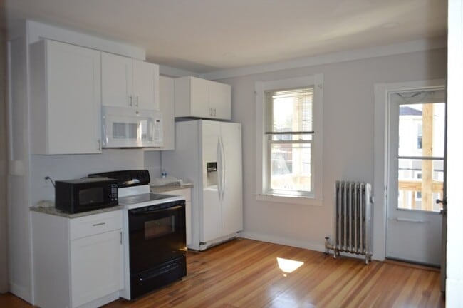 Photo - 85 Richards Ave Unit 2