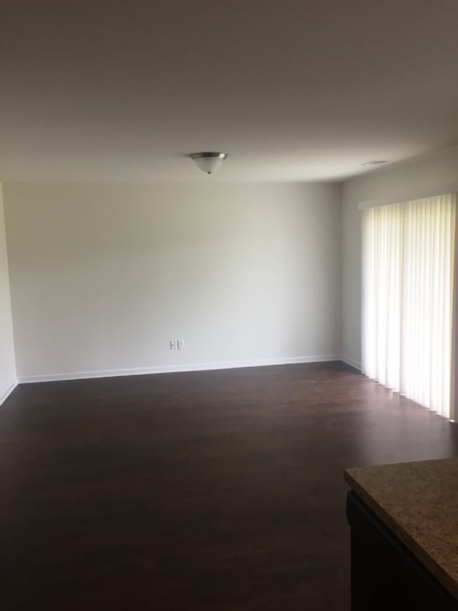 Photo - 7 Miriam Jordan Rd