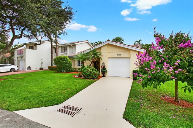 Photo - 6105 Via Laguna Ln