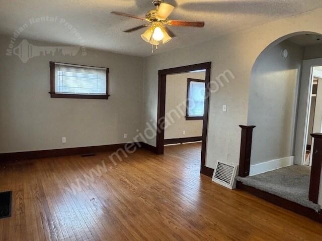 Photo - 2136 Brooklyn Ave