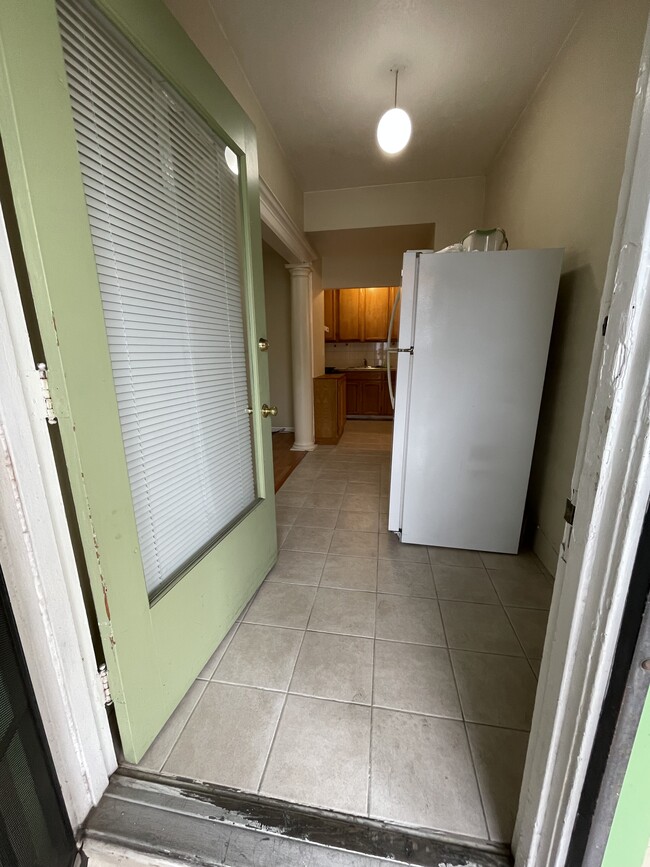 Photo - 605 Madison St