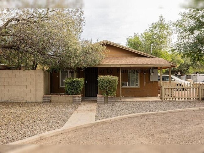 Photo - 7513 N 61st Ave