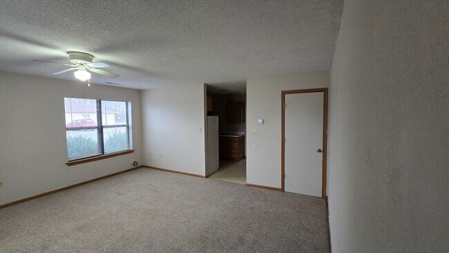 Photo - Ground Level 1 Bedroom Apartment w/ Washer/Dryer Connections Unit 1292 W Ashley Rd A