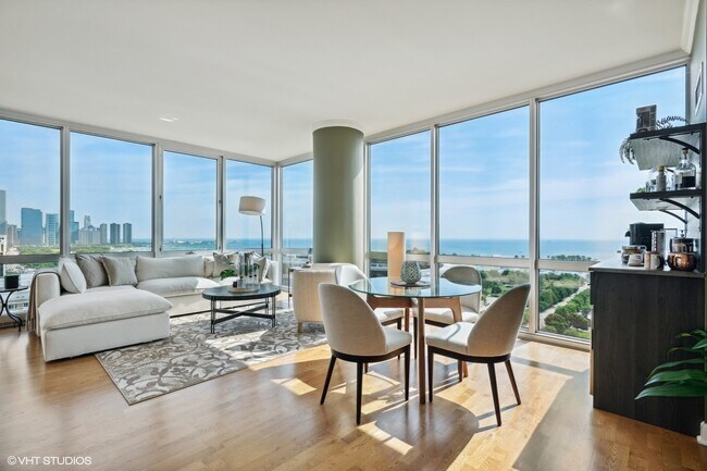 Photo - 1629 S Prairie Ave Unidad 2301