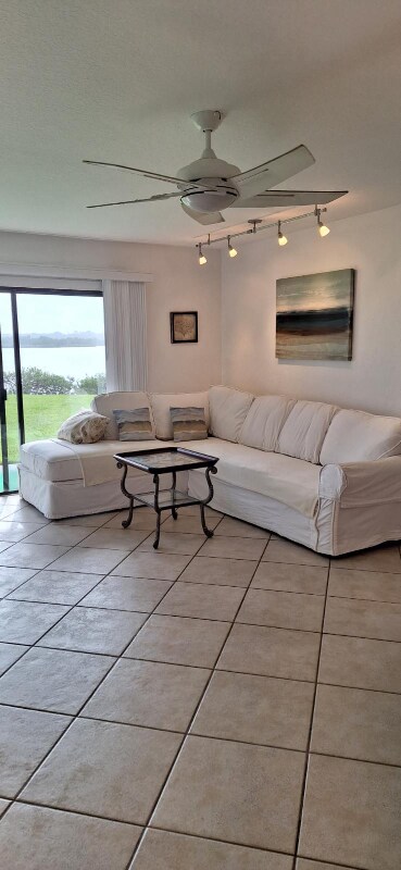 Photo - 54 Ocean Palm Villa S