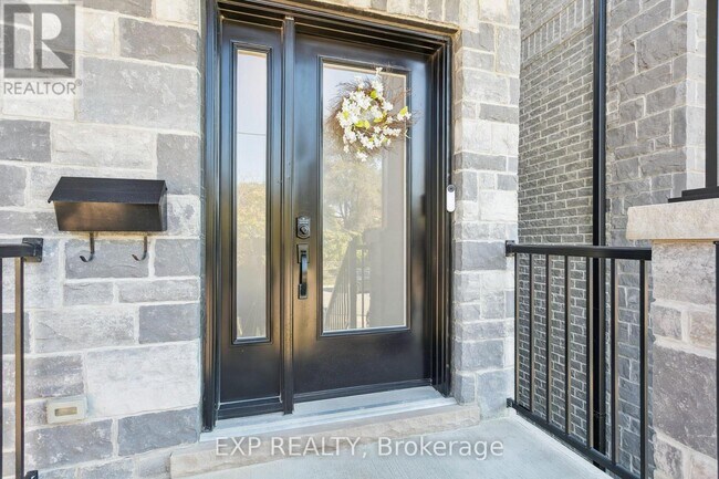 Photo - 105 Twenty Second St