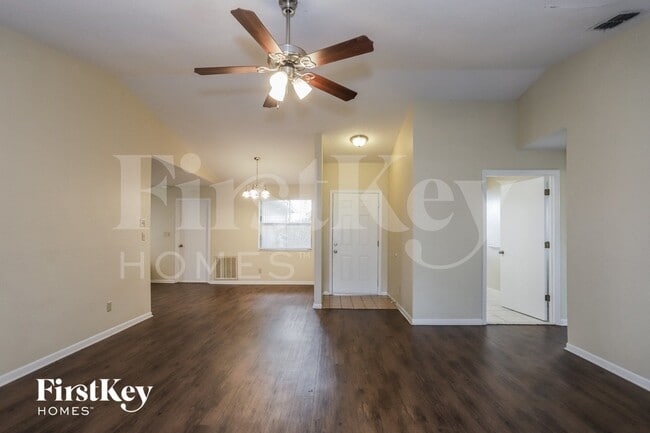 Photo - 9923 57th Way N