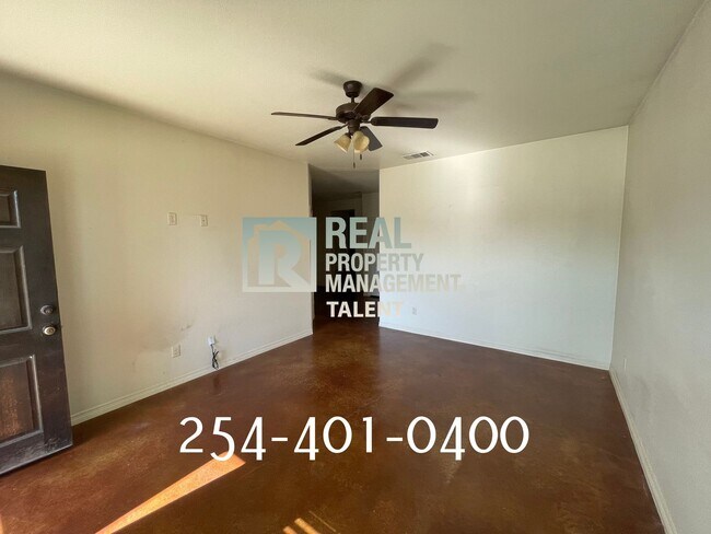 Photo - 602 Karey Dr Unit B