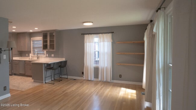 Photo - 3041 Radiance Rd