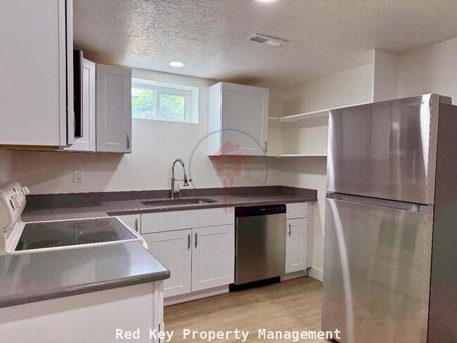 Photo - Stansbury Ave Duplex