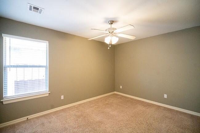 Photo - Beautiful 3 Bed 2 bath Home in Norman!