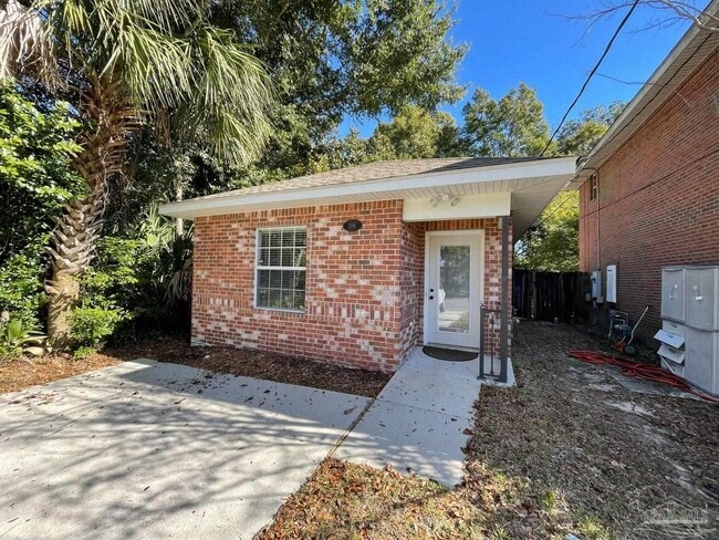 Building Photo - 1116 N 7th Ave