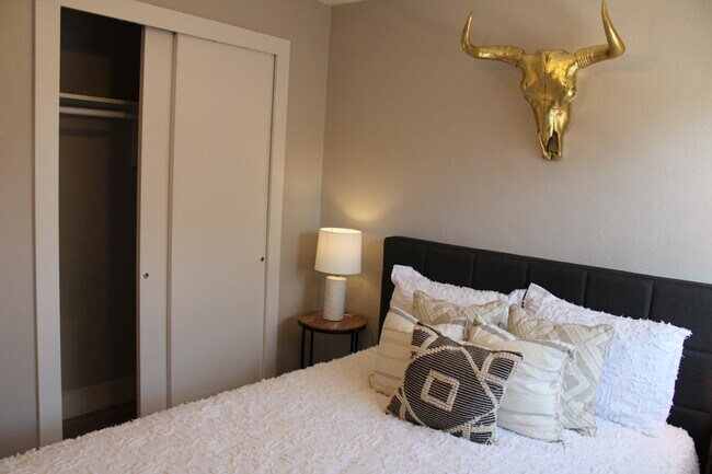 Photo - Kennedy Court