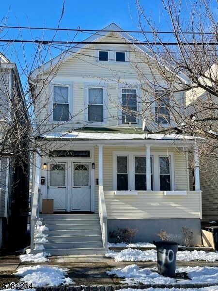 Photo - 10 Willowdale Ave House