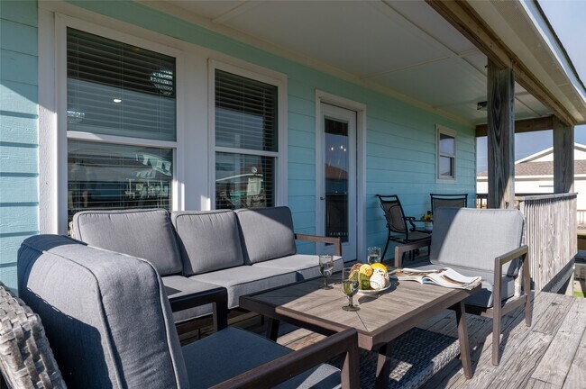 Photo - 960 Crane Ln