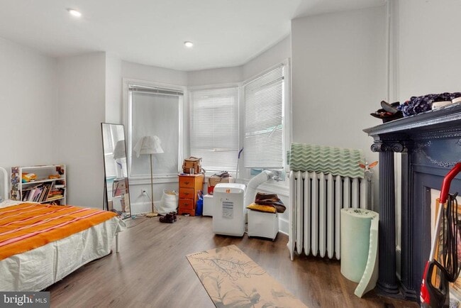 Photo - 4706 Warrington Ave Unit 2