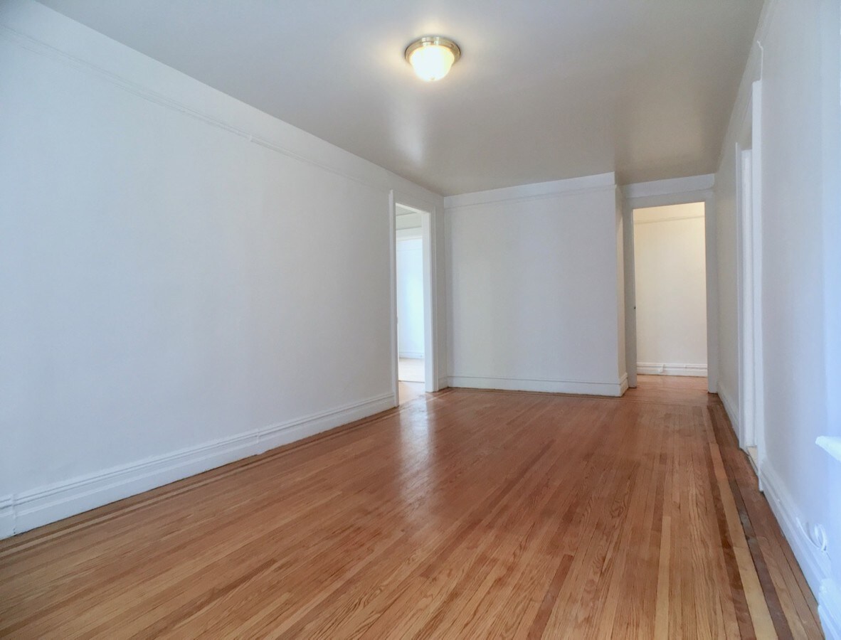 Photo - 590 Fort Washington Ave