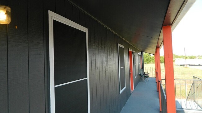 Photo - 515 Humble Ave Unit #515