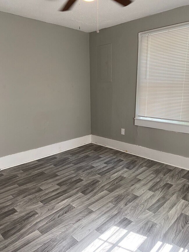 Photo - COMING SOON! TWO Bedroom house with BONUS ROOM !