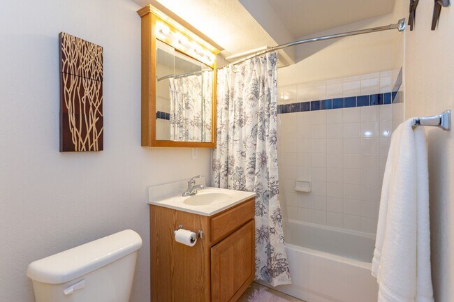 Lakeview Apartments