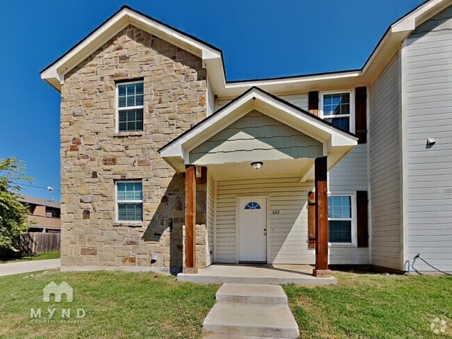 Building Photo - 610 Picnic Ct Rental