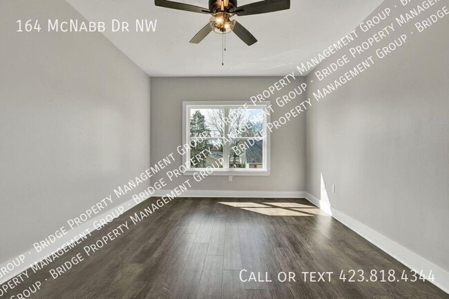 Photo - 164 McNabb Dr
