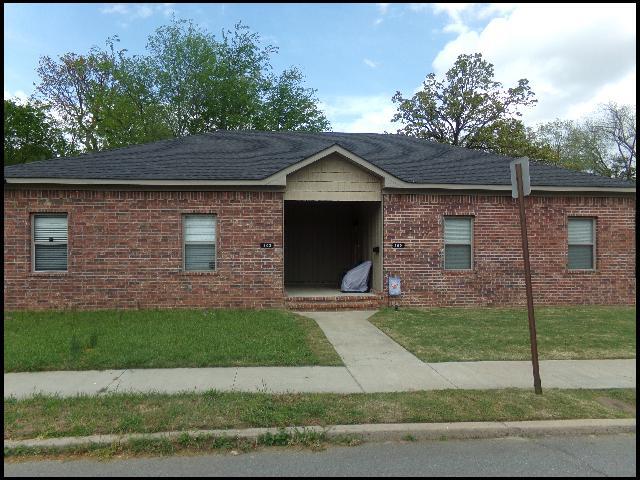 Building Photo - 802 Wright Ave