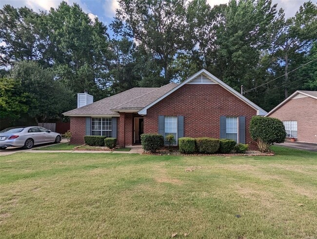 Building Photo - 6513 Sweet Gum Dr