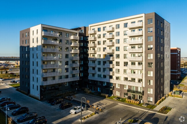 Building Photo - Urban West