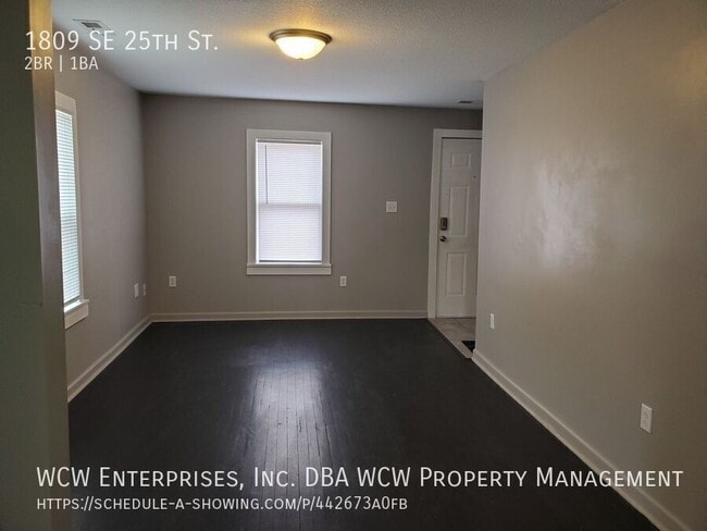 Photo - 1809 SE 25th St