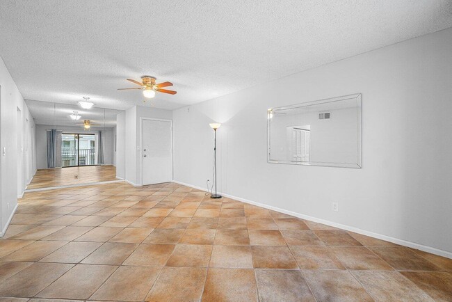 Photo - 120 Cypress Club Dr Unit 231