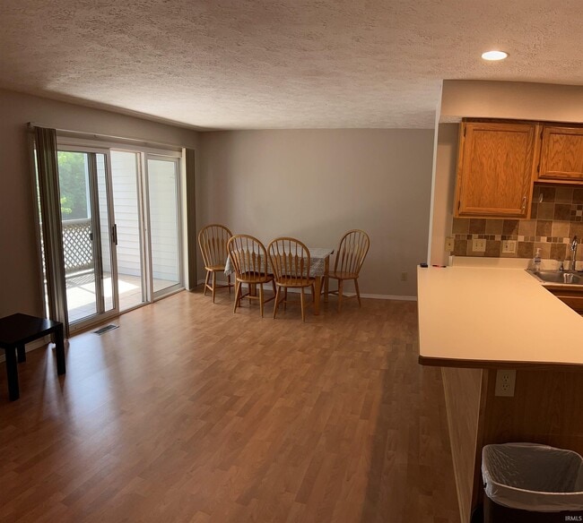 Photo - 1368 S College Mall Rd Unit I-4