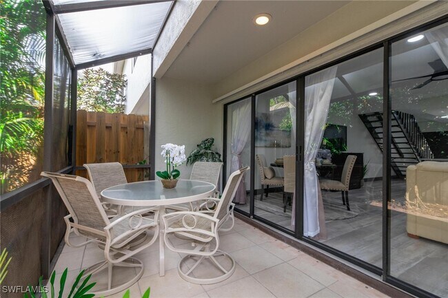 Photo - 860 Meadowland Dr