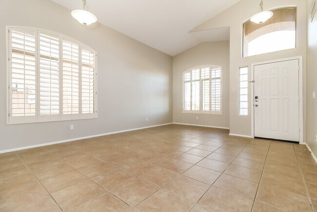 Photo - 12529 W Colter St