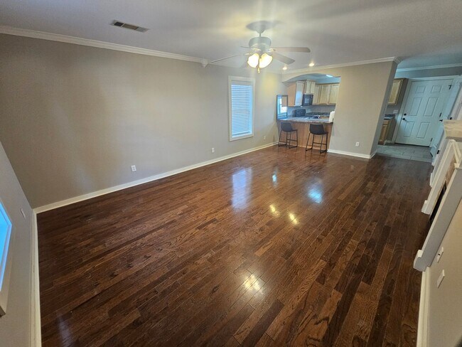 Photo - Nice 2 bedroom townhome